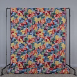 Mönstrade Möbeltyger< Abstract colourful art gobelängtyg
