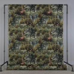 Mönstrade Möbeltyger< Ancient forest gobeläng