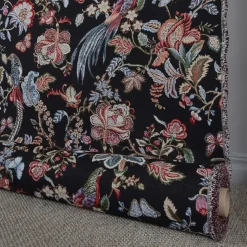 Blommiga Möbeltyger|Mönstrade Möbeltyger<Nordisk Textil Bailey svart gobeläng