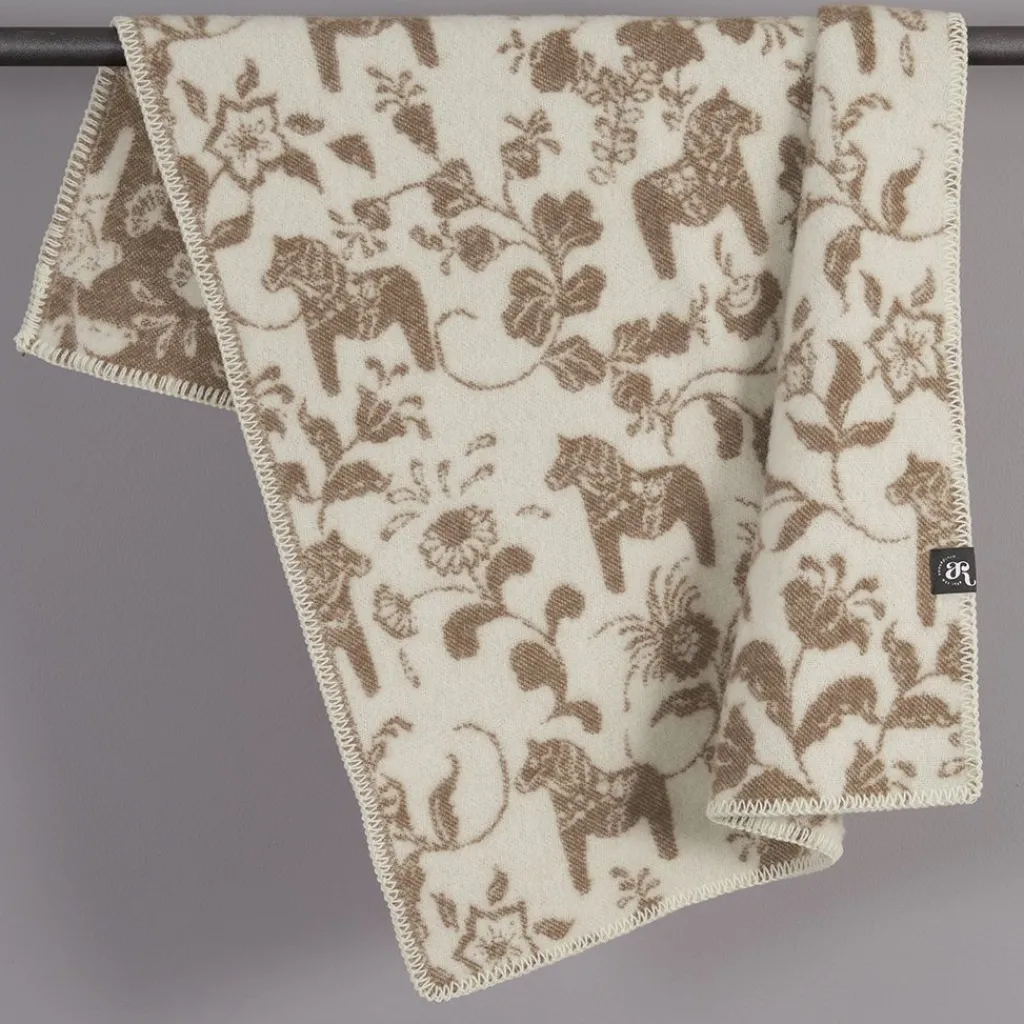 Babyfiltar|Ullplädar<Arvidssons textil Barnfilt Leksand beige 65x95cm med dalahästar och kurbits
