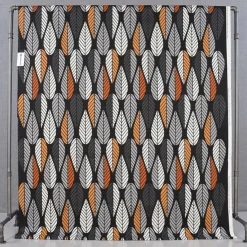 Gardintyger Mönstrade|Arvidssons Textil<Arvidssons textil Blader svart-orange tyg