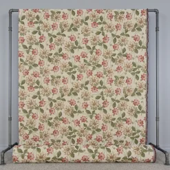 Blommiga Möbeltyger|Mönstrade Möbeltyger< Botanic bloom möbeltyg