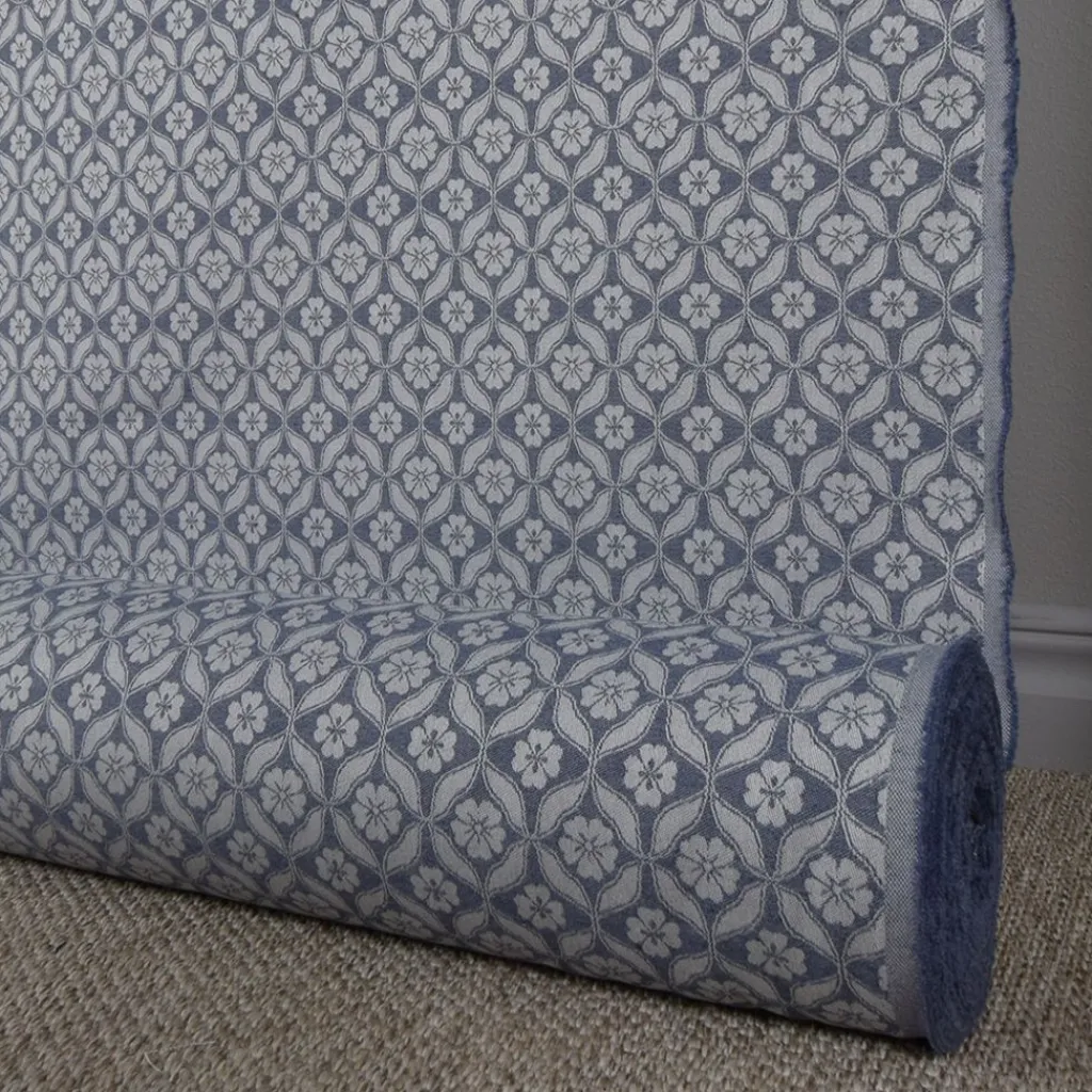 Mönstrade Möbeltyger|Bolster< Clover marin tyg