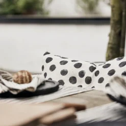 Mönstrade Kuddfodral<Jakobsdals Cruella dot svart kuddfodral