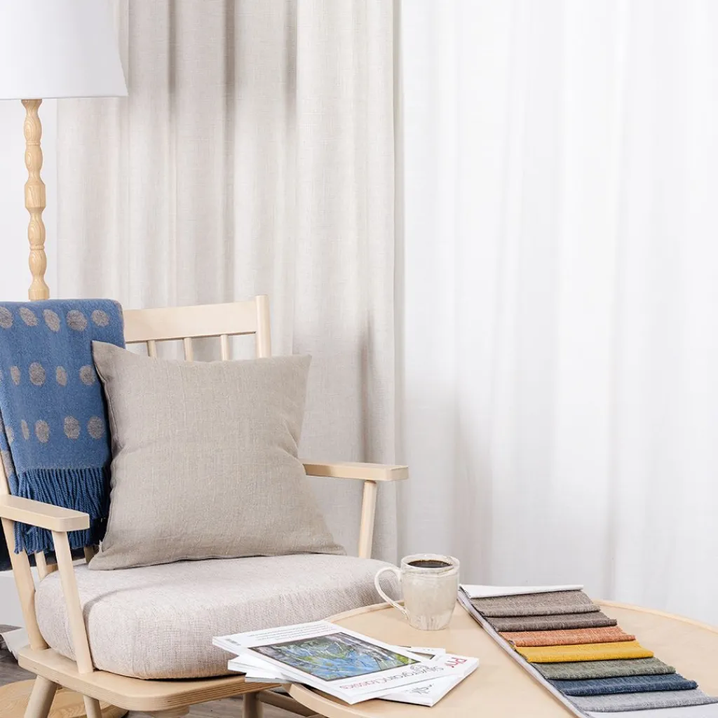 Mörkläggningsgardiner|Gardiner Enfärgade< Cru offwhite mörkläggningsgardiner