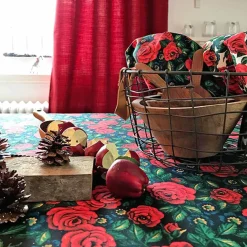 Gardintyger Mönstrade|Jultyger<Nordisk Textil Dalaros svart tyg