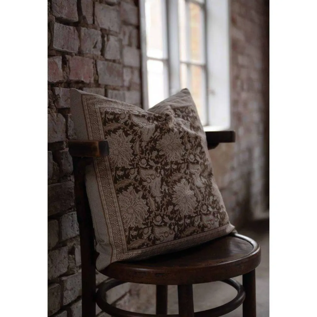 Mönstrade Kuddfodral<Fondaco Dante nougat kuddfodral 48x48cm - tidlös charm för soffan och favoritfåtöljen