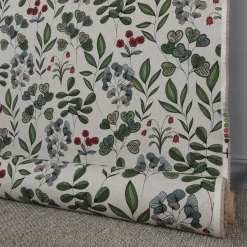 Gardintyger Mönstrade< Drawn foliage tyg