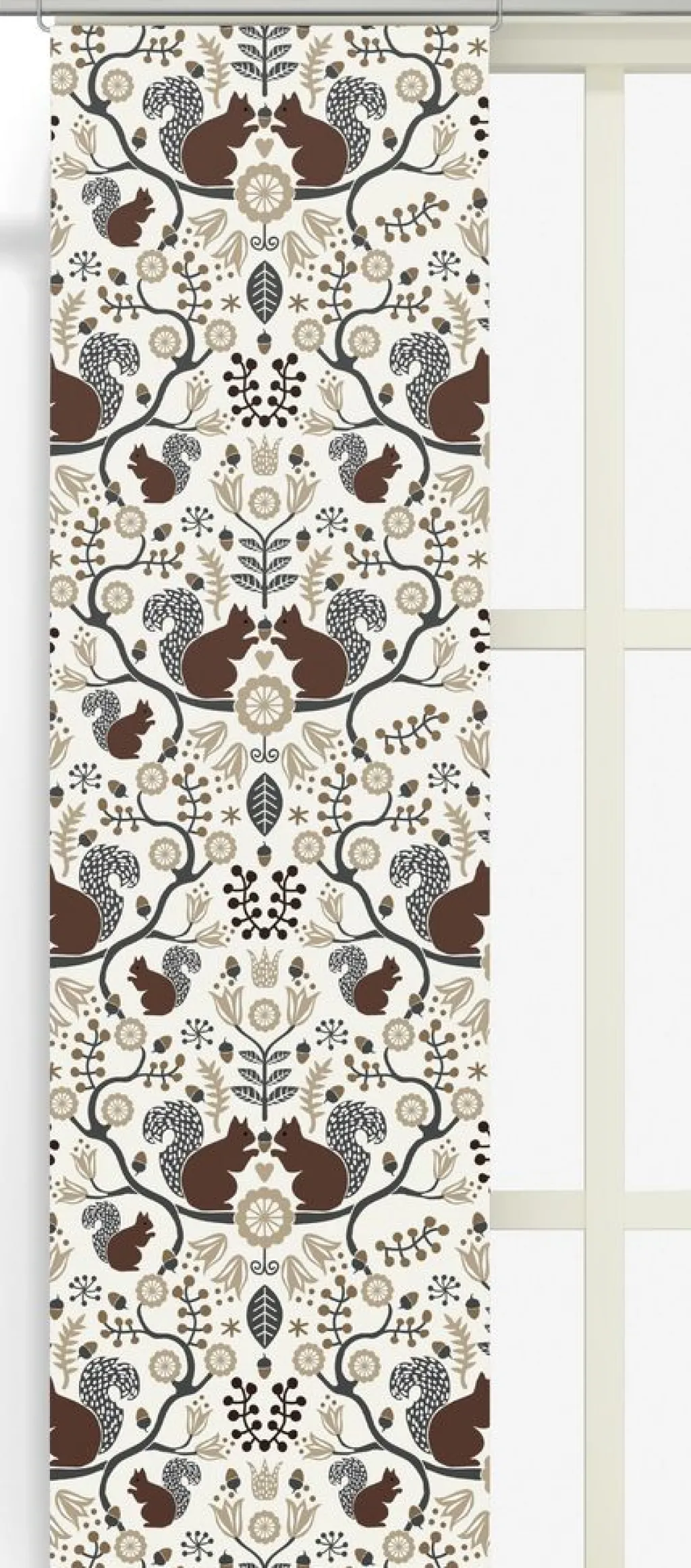 Panelgardiner<Arvidssons textil Ekorrskogen brun panelgardiner