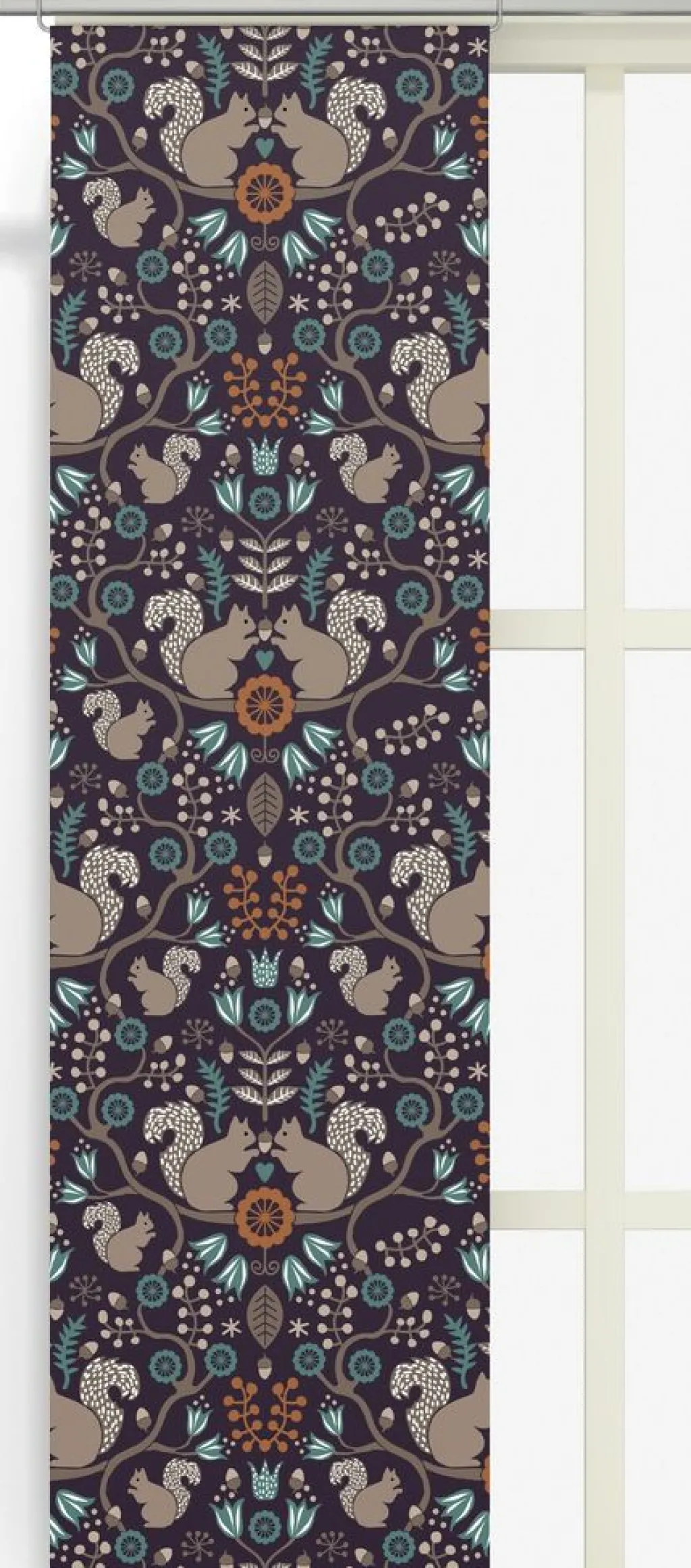 Panelgardiner<Arvidssons textil Ekorrskogen plommon panelgardiner