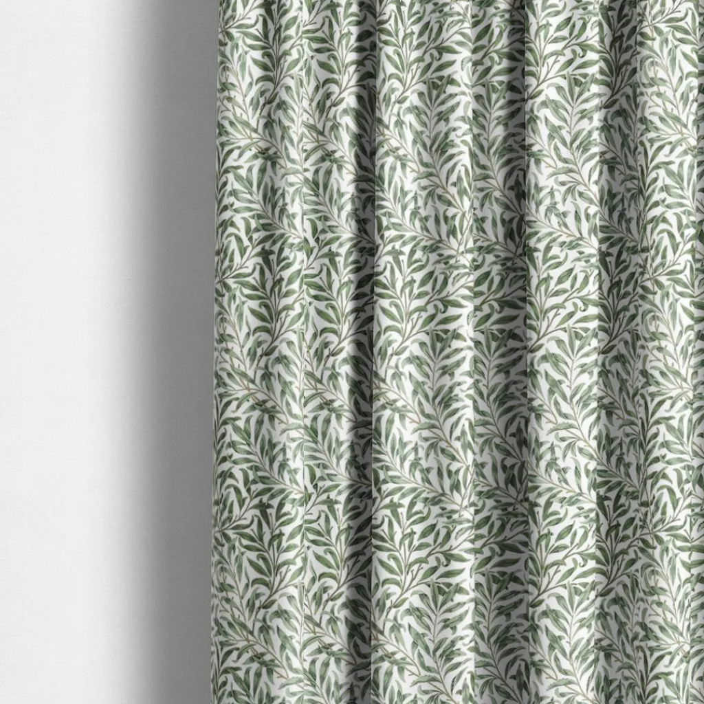 Gardiner Mönstrade<Nordisk Textil Ester allmogegrön gardiner med tidlöst bladmönster
