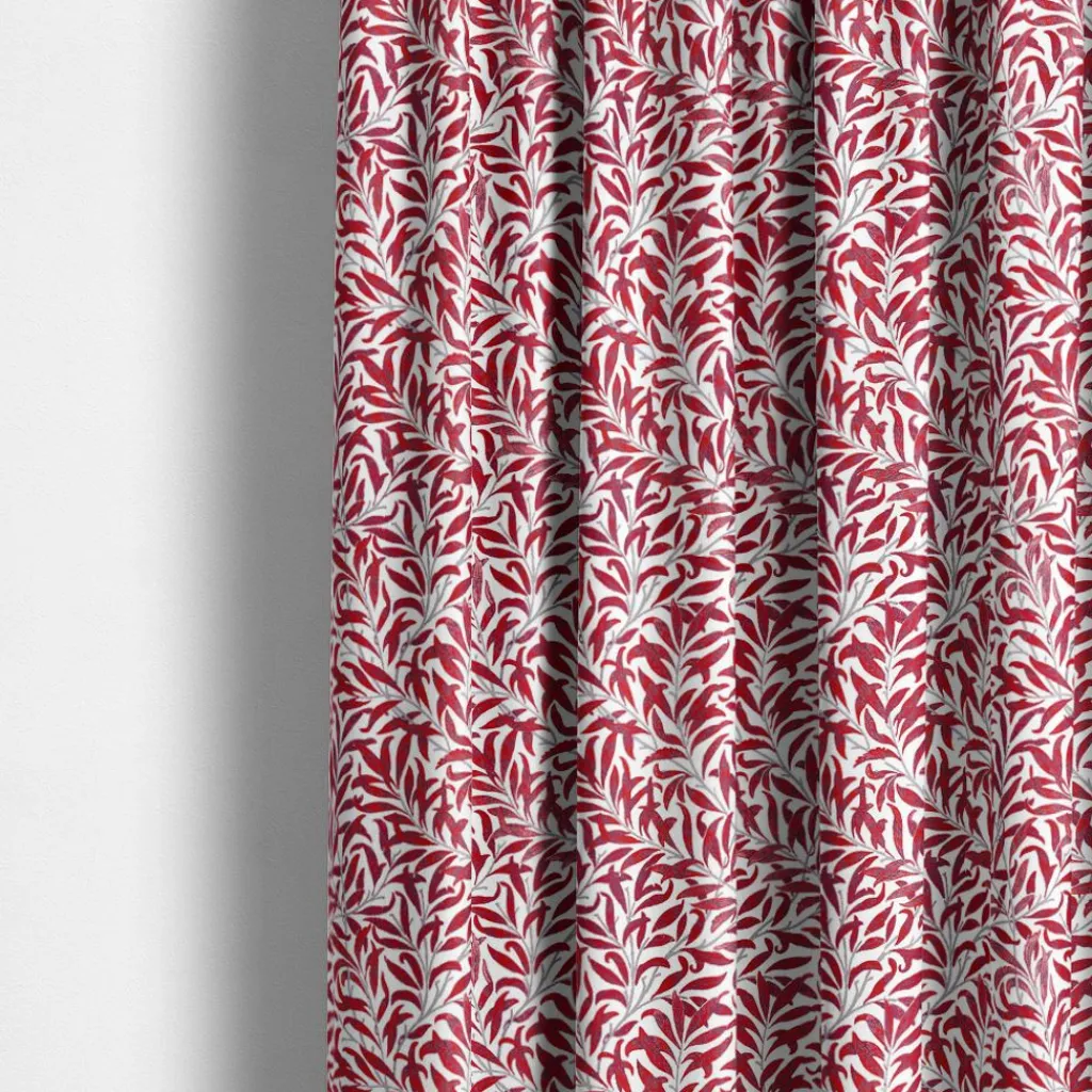 Gardiner Mönstrade|Julgardiner<Nordisk Textil Ester röd gardiner med tidlöst bladmönster