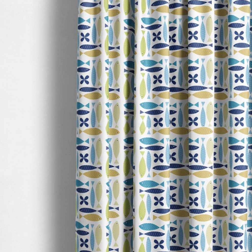 Gardintyger Mönstrade|Arvidssons Textil<Arvidssons textil Fina fisken turkos tyg – lekfullt designat med retro känsla
