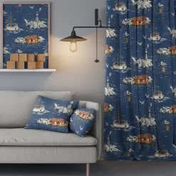 Gardintyger Mönstrade|Arvidssons Textil<Arvidssons textil Fiskeskär mörkblå tyg