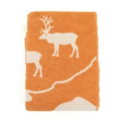 Ullplädar<Arvidssons textil Fjällvandring orange – Ullpläd med fjällinspirerat mönster
