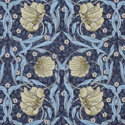 Arts & Crafts Tyger|Gardintyger Mönstrade<Nordisk Textil Grace blå tyg - Klassisk blommig Arts and Crafts design