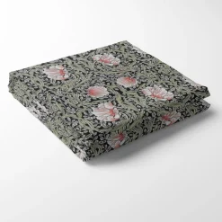 Bordsduk<Nordisk Textil Grace svart bordsduk - Klassisk blommig Arts and Crafts design