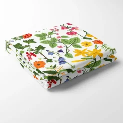 Bordsduk<Arvidssons textil Hedemora vit blommig bordsduk