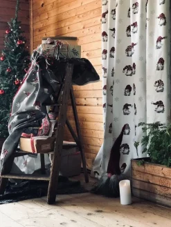 Gardintyger Mönstrade|Arvidssons Textil<Arvidssons textil Julian och co vit tyg