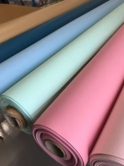 Enfärgade Fuskskinn<Nordisk Textil Karia mint fuskskinn