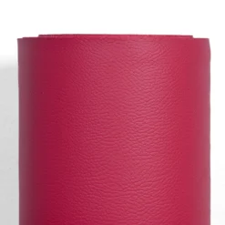 Enfärgade Fuskskinn<Nordisk Textil Karia mörk cerise fuskskinn