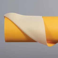 Enfärgade Fuskskinn<Nordisk Textil Karia solgul fuskskinn