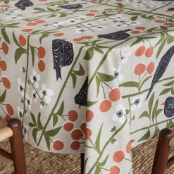 Bordsduk<Almedahls Körsbärsträdgården beige bordsduk -