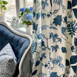 Gardiner Mönstrade<Arvidssons textil Liv blå gardiner