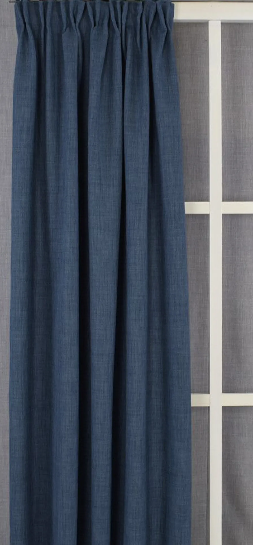 Gardiner Enfärgade< Milo denim gardiner – Tidlös design med fin struktur
