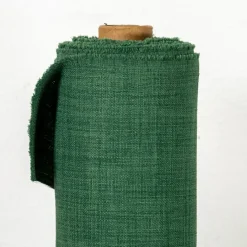 Gardintyger Enfärgade<Nordisk Textil Milo grön gardintyg - Stilrent med fin struktur