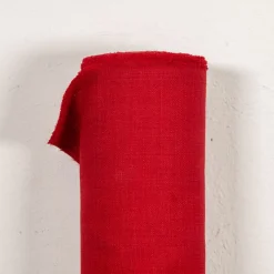 Gardintyger Enfärgade<Nordisk Textil Milo röd gardintyg - Stilrent med fin struktur