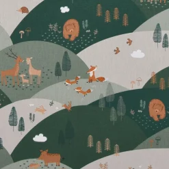 Gardintyger Mönstrade< Mountain forest animals tyg