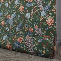 Mönstrade Möbeltyger<Nordisk Textil Peacock garden grön gobeläng