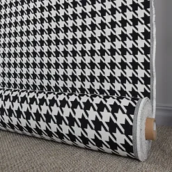 Rutiga Möbeltyger<Nordisk Textil Pied De Coq hundtand jacquardtyg i svart och vitt
