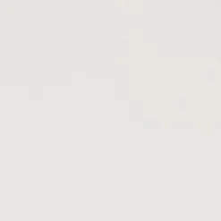 Enfärgade Fuskskinn< Plain offwhite fuskskinn