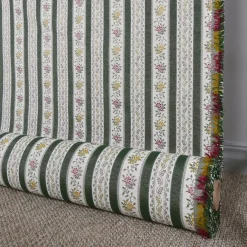 Randiga Möbeltyger|Mönstrade Möbeltyger<Nordisk Textil Portugal grön randigt stiltyg för möbelklädsel