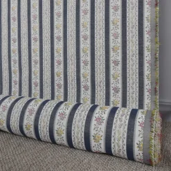 Randiga Möbeltyger|Mönstrade Möbeltyger<Nordisk Textil Portugal marinblå randigt stiltyg för möbelklädsel