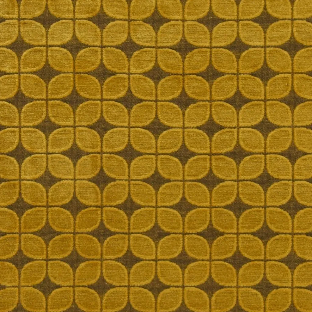 Mönstrade Möbeltyger< Soft retro leaf ochre möbeltyg