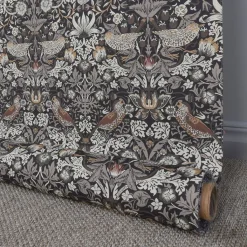 Arts & Crafts Tyger|Gardintyger Mönstrade< Strawberry bird brun tyg