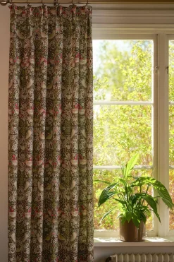 Gardiner Mönstrade<Nordisk Textil Strawberry bird grön-blå gardiner