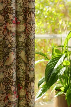 Gardiner Mönstrade<Nordisk Textil Strawberry bird grön-blå gardiner