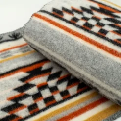 Sittunderlag<Kerstin Landström Design Sundborn sittunderlag 43x43cm - inspirerat av Karin Larssons formspråk