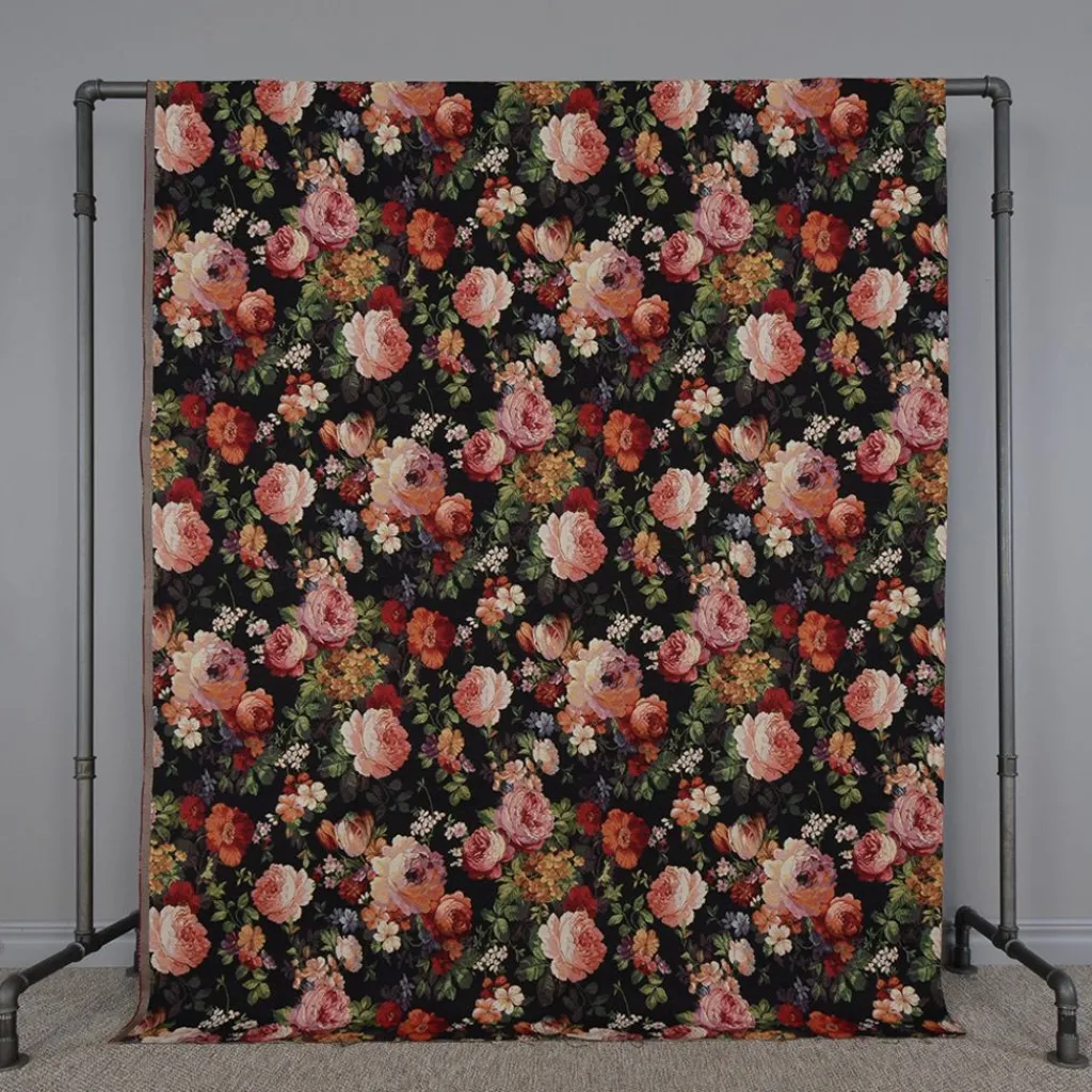 Mönstrade Möbeltyger<Arvidssons textil Turin svart jacquard - lyxigt möbeltyg