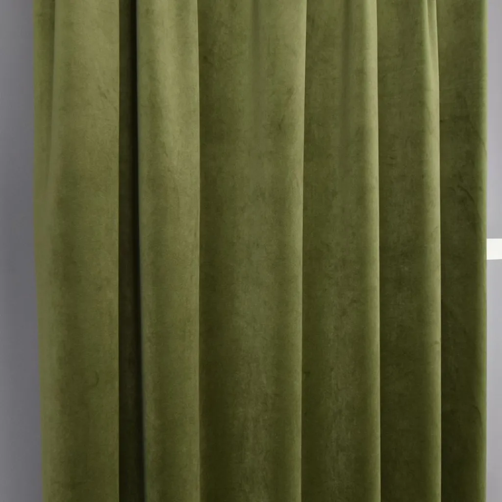 Sammetstyger|Gardiner Enfärgade<Nordisk Textil Velvet grön enfärgade sammetsgardiner