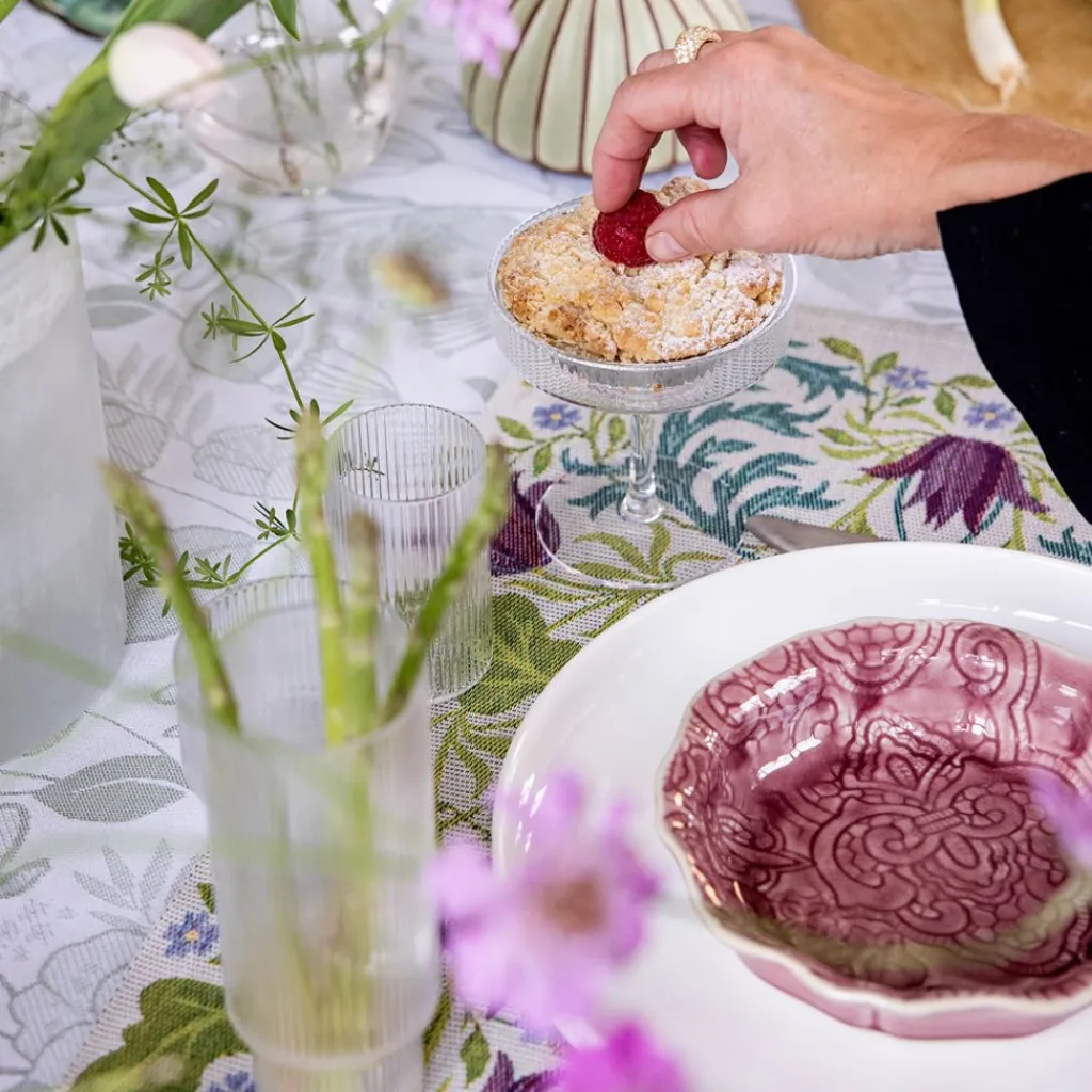 Bordslöpare|Ekelund Löpare<Ekelund Vårblommor löpare 35X120 - s Linneväveri