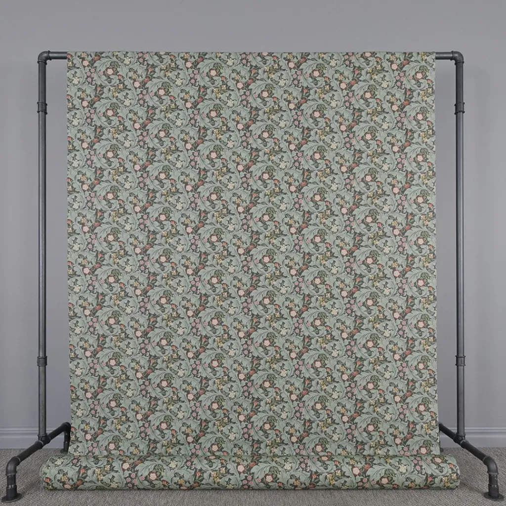Arts & Crafts Tyger|Gardintyger Mönstrade<Nordisk Textil Willow grön tyg