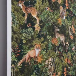 Gardintyger Mönstrade|Jultyger< Woodland creatures tyg